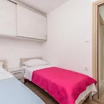 Parco vacanze Camp Mateo With Pool *