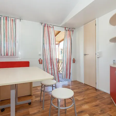 Camp Mateo With Pool *