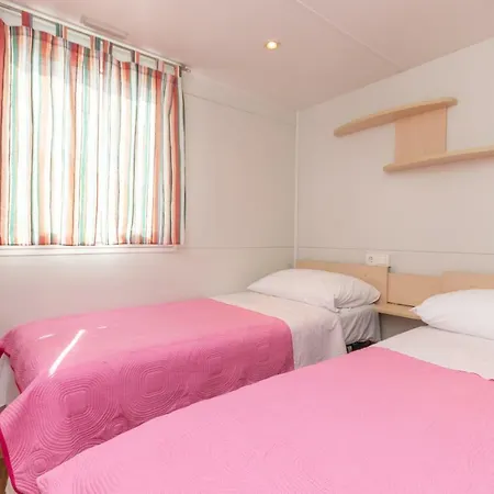 Camp Mateo With Pool