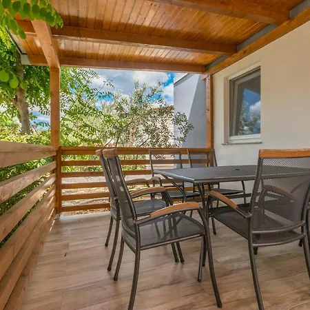 Camp Mateo With Pool ホリデーパーク ドラゲ