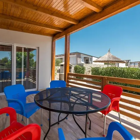 Camp Mateo With Pool *