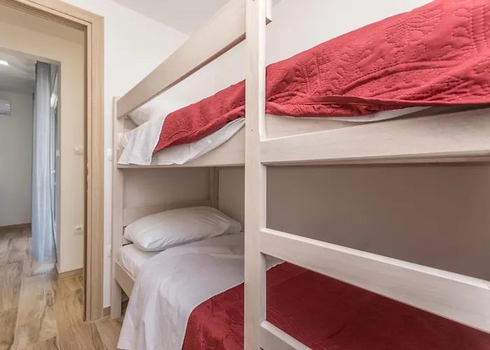 ホリデーパーク Camp Mateo With Pool ドラゲ